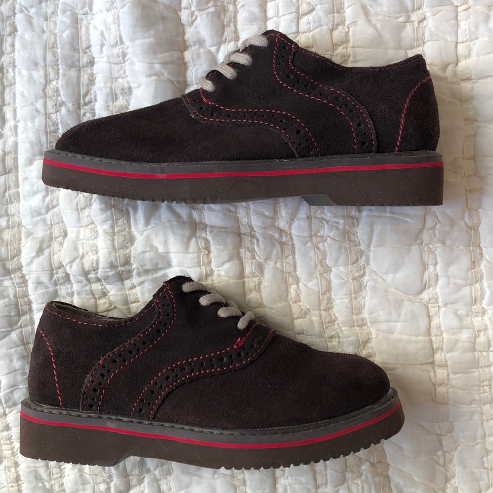 Worn 1x Tucker + Tate Oxford shoes
